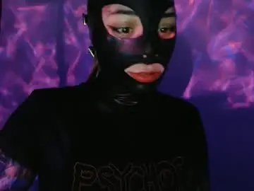 Cyberleash  live sex cam