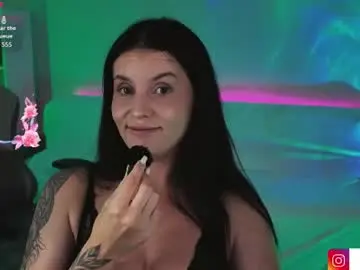 Goodsex123321  live sex cam