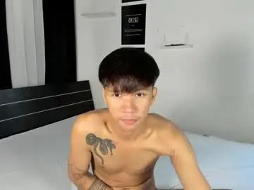 Hornyessel  live sex cam