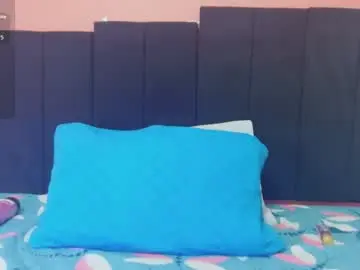 Indianmommyy  live sex cam