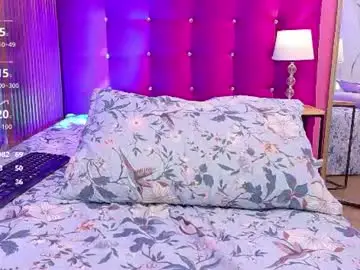 Indianmommyy  live sex cam