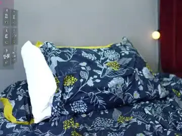 Indianmommyy  live sex cam