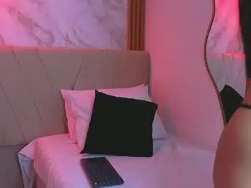J_belle_  live sex cam