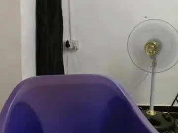 Juicyxpink  live sex cam