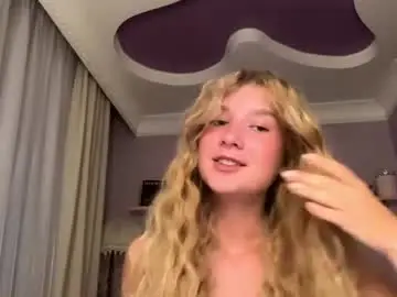Leantraugh  live sex cam