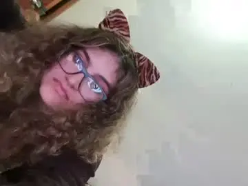 Luana_winner  live sex cam