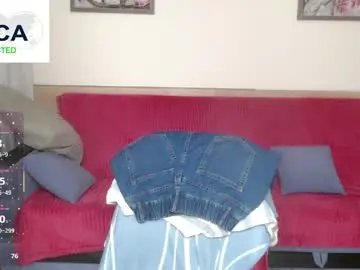 Mature_blonde7  live sex cam