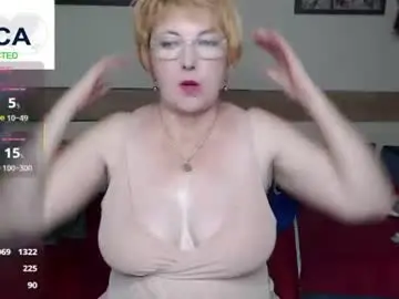 Mature_blonde7  live sex cam