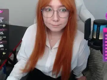 Purple_shy_cat  live sex cam