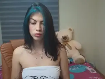 Shyra_a25  live sex cam