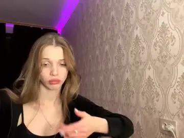 Tarraknoflicek  live sex cam