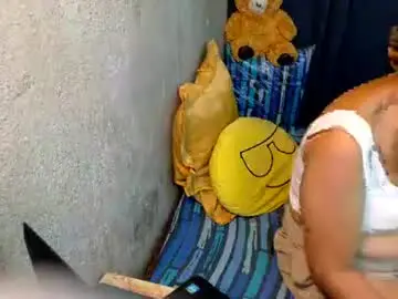 Xxloveheart  live sex cam