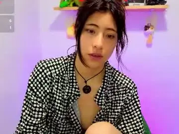 Yiren_  live sex cam