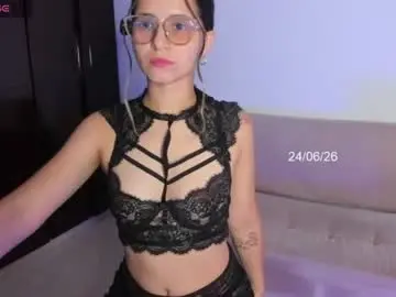 Your_lilacute1  live sex cam