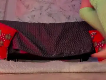 Bella_desi  live sex cam