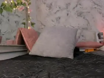 Bella_desi  live sex cam