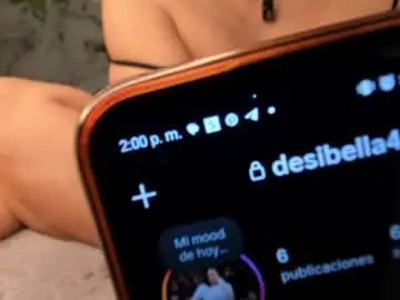 Bella_desi  live sex cam