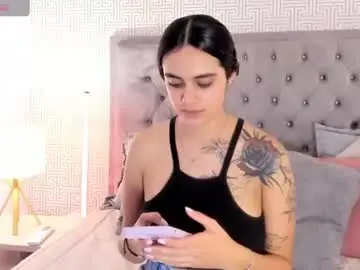 Chloeharper_  live sex cam