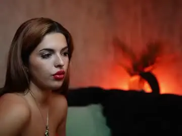 Daisysecret  live sex cam