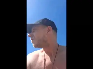 Dangerousdesiretease  live sex cam