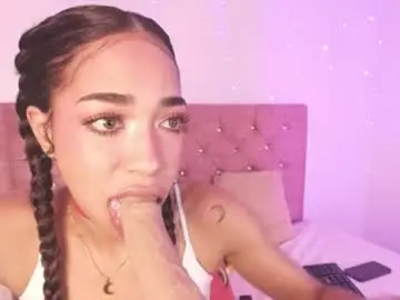 Dulce_brown01  live sex cam