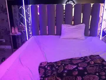 Elyslunar_  live sex cam