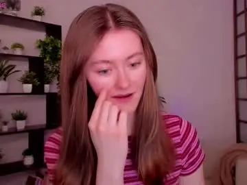 Kate_cuddle  live sex cam