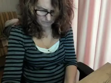Lauraoven1  live sex cam