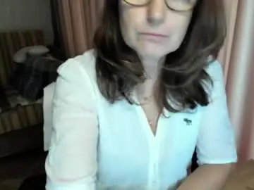 Lauraoven1  live sex cam