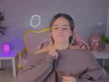 Lilith4_s  live sex cam