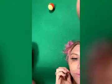 Lovelylogan  live sex cam