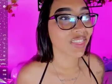 Melanieecox  live sex cam