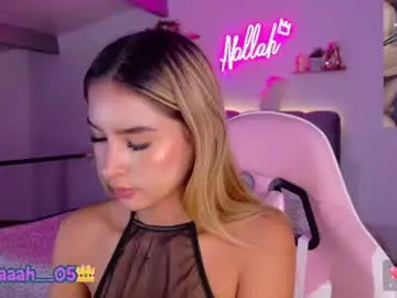Nallah__  live sex cam