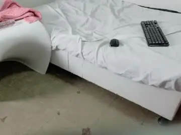 Noahsweet0  live sex cam