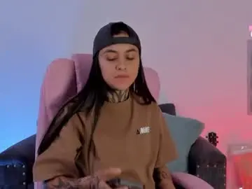 Owenfoxx1  live sex cam