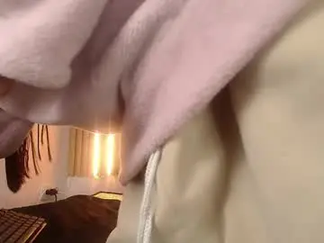 Sarahajhoness  live sex cam