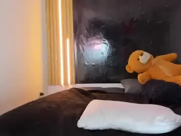 Sarahajhoness  live sex cam