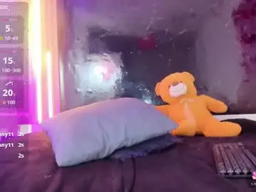 Sarahajhoness  live sex cam