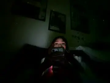 Sevynnluciano  live sex cam