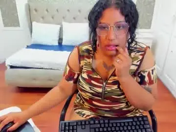 Sophia_cook_  live sex cam