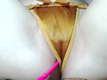 Sweet_kitten25  live sex cam