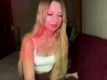 Yettagraniela  live sex cam