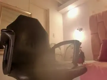 Aishathornee  live sex cam