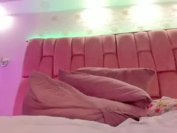 Aishathornee  live sex cam