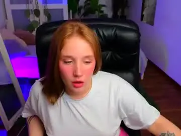 Alicetrenton  live sex cam