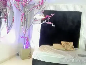 Aliyah_brooks_cr  live sex cam