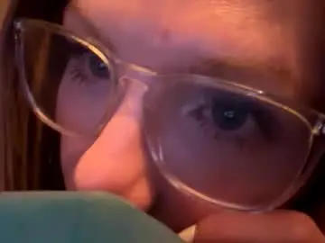Ashleyynicholee  live sex cam