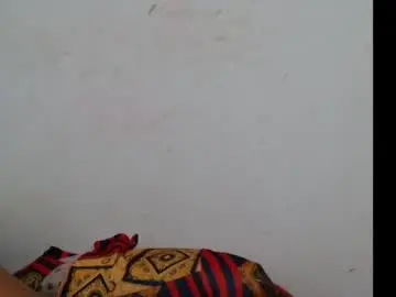 Beakimber50  live sex cam