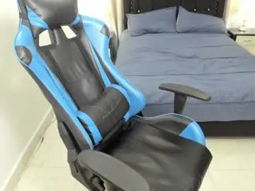 Debora_brown_  live sex cam