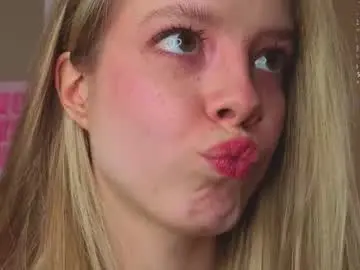 Denaebeste  live sex cam